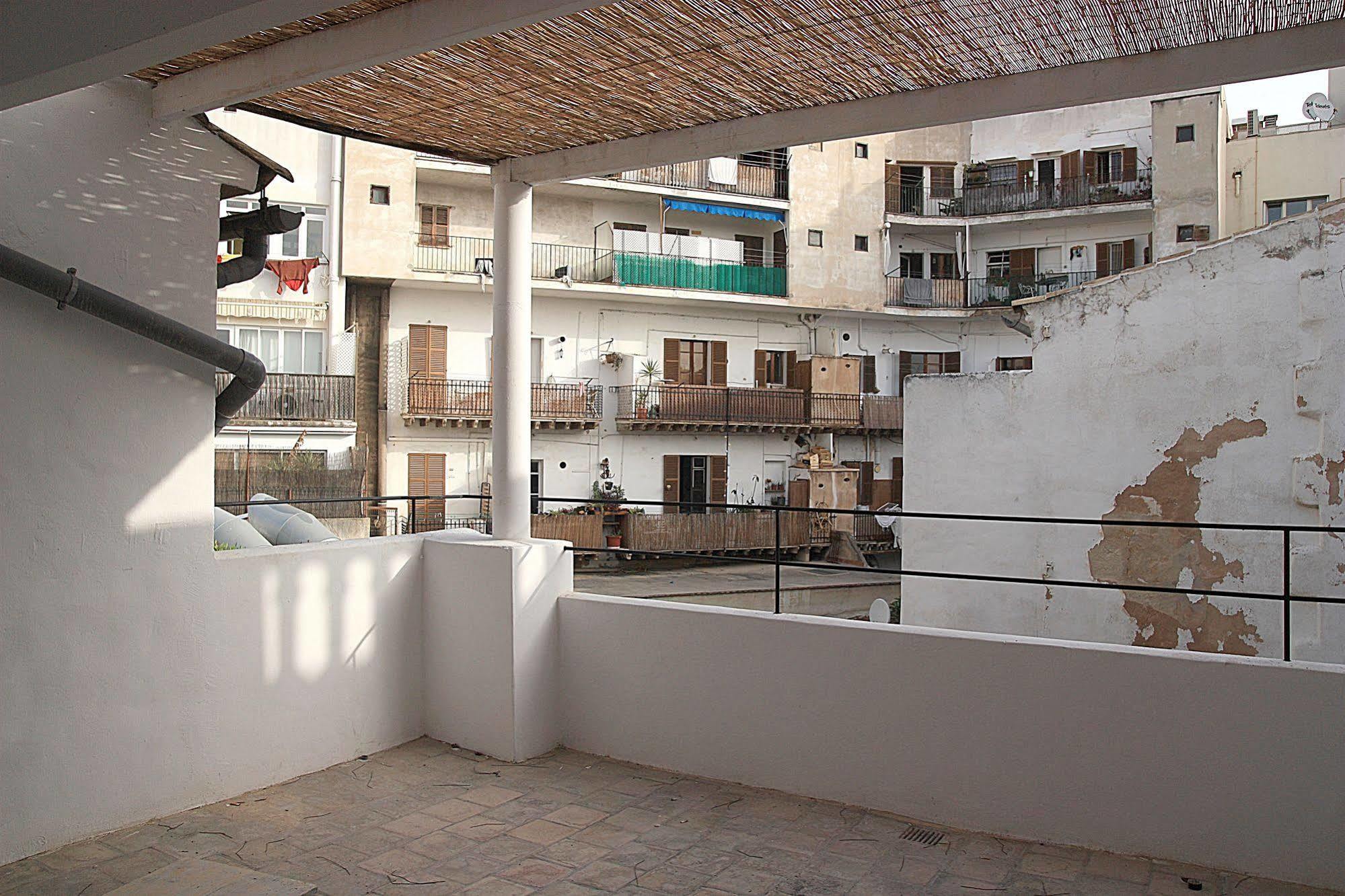 Urban - Juvenil - Youth Hostel